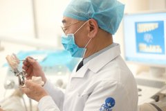 成都洗牙多少钱？别被洗牙牙医坑了！